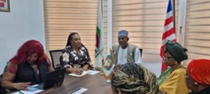 Over 10,000 observers remain in Liberia Over 10,000 observers remain in Liberia