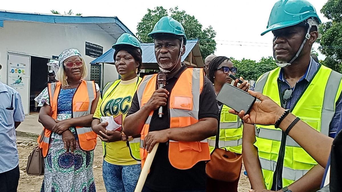 “You’re True Patriots” – Sen. McGill Commends Margibi Citizens, Donates $46K to Rebuild Burnt Dolo Town Hospital “You’re True Patriots” – Sen. McGill Commends Margibi Citizens, Donates $46K to Rebuild Burnt Dolo Town Hospital