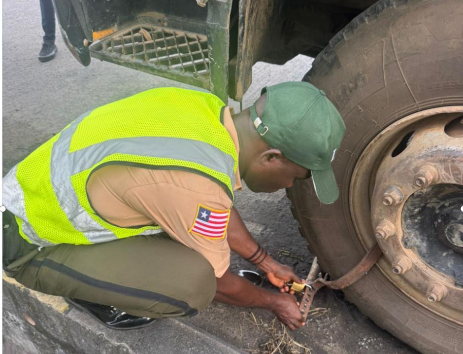 Lacra Uncovers Cocoa Smuggling Syndicate at Freeport Lacra Uncovers Cocoa Smuggling Syndicate at Freeport