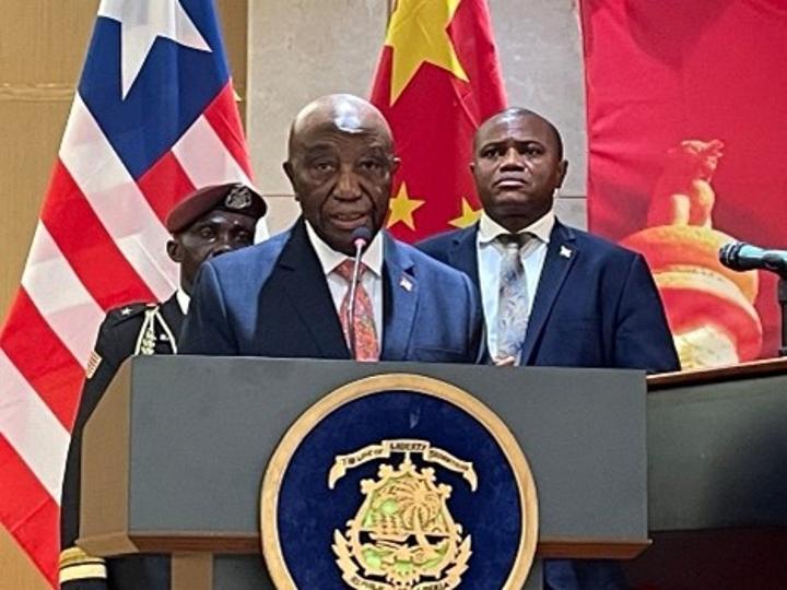 Boakai alerts nation to coordinated looting threat Boakai alerts nation to coordinated looting threat