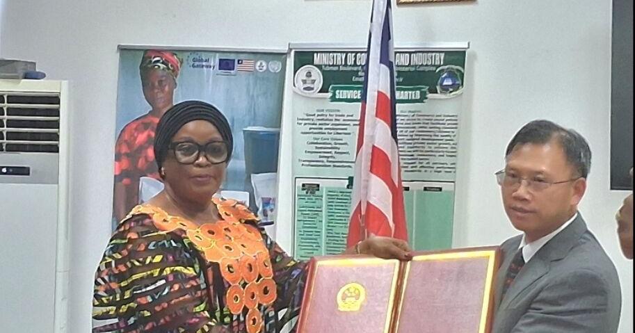 Liberia and China Sign Rice Aid Agreement Liberia and China Sign Rice Aid Agreement