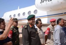 آمر “طبرق العسكرية” يتفقد المطار ومرافقه