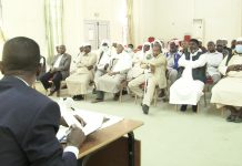 مجلس الحكماء في تراغن يناقش القضايا الأمنية والخدمية مجلس الحكماء في تراغن يناقش القضايا الأمنية والخدمية