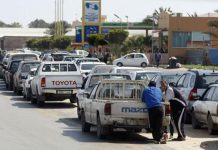 انفراجة أزمة الوقود في معظم مناطق الجنوب انفراجة أزمة الوقود في معظم مناطق الجنوب