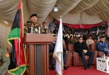 رئيس أركان الجيش: هتافات فبراير دستورنا رئيس أركان الجيش: هتافات فبراير دستورنا