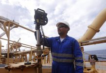 شركة “غازبروم” الروسية تتوقع رفع إنتاجها من النفط الليبي إلى 61 ألف برميل يوميا شركة “غازبروم” الروسية تتوقع رفع إنتاجها من النفط الليبي إلى 61 ألف برميل يوميا