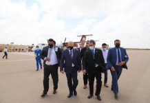 وزير النفط يطلع على سير العمل في مرسى البريقة وزير النفط يطلع على سير العمل في مرسى البريقة