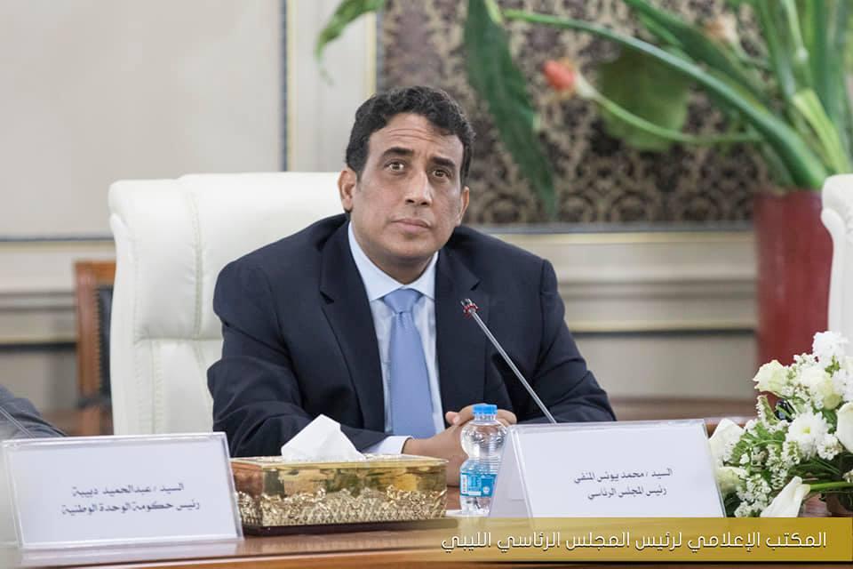 المنفي يبحث مع الحويج سبل تحريك الأنشطة الاقتصادية في البلاد المنفي يبحث مع الحويج سبل تحريك الأنشطة الاقتصادية في البلاد