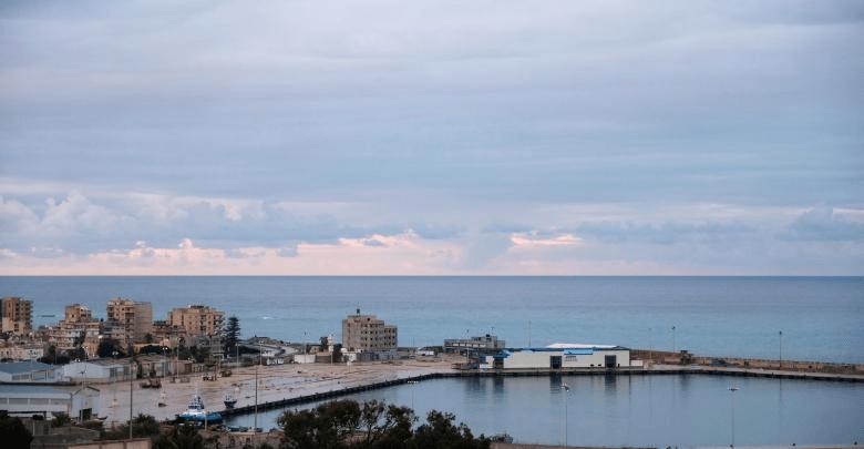 ميناء درنة يعود للخدمة من جديد ميناء درنة يعود للخدمة من جديد