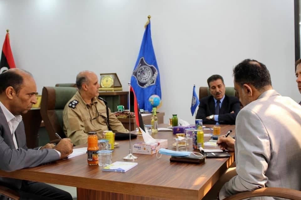 “الداخلية” تناقش مع “جاكوبس” التحضيرات الأمنية لانتخابات ديسمبر “الداخلية” تناقش مع “جاكوبس” التحضيرات الأمنية لانتخابات ديسمبر