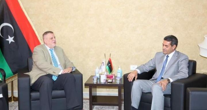 رئيس مفوضية الانتخابات في ليبيا يتحدث عن ترشح حفتر وسيف الإسلام القذافي للرئاسة رئيس مفوضية الانتخابات في ليبيا يتحدث عن ترشح حفتر وسيف الإسلام القذافي للرئاسة