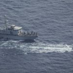 سفينة ليبية تُنقذ بحّارة بعد غرق سفينتهم “وكالة”: سفينة إغاثة ألمانية تتعرض للتهديد من قبل خفر السواحل الليبي