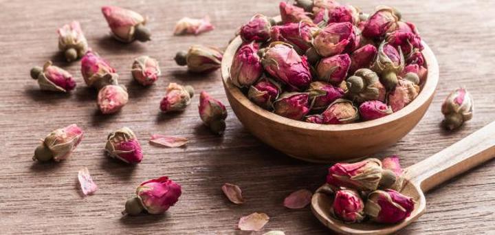 طرق لتجفيف الأزهار وحفظها طرق لتجفيف الأزهار وحفظها