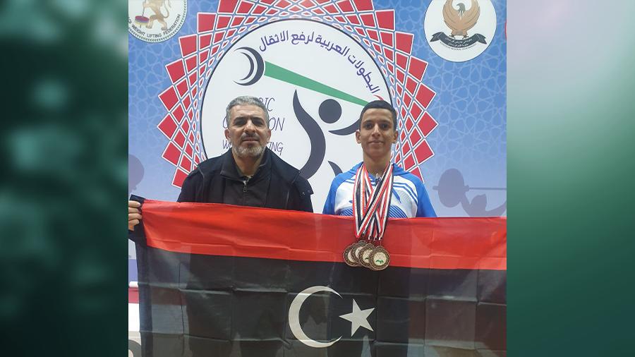 الزنتاني يتوج بـ6 ميداليات برونزية بالبطولة العربية الزنتاني يتوج بـ6 ميداليات برونزية بالبطولة العربية