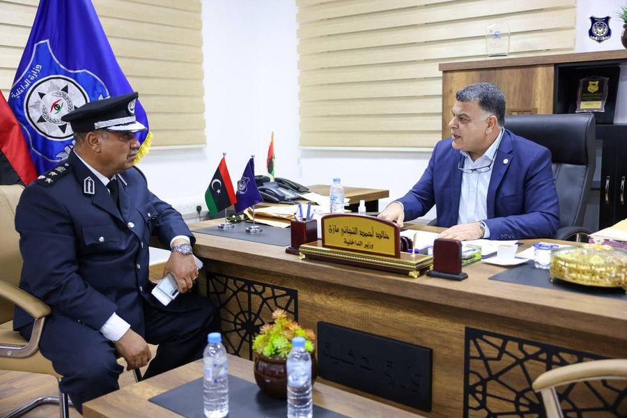 الداخلية تنسق مع حماية الطاقة الكهربائية لوقف الاعتداءات على الشبكة الكهربائية الداخلية تنسق مع حماية الطاقة الكهربائية لوقف الاعتداءات على الشبكة الكهربائية