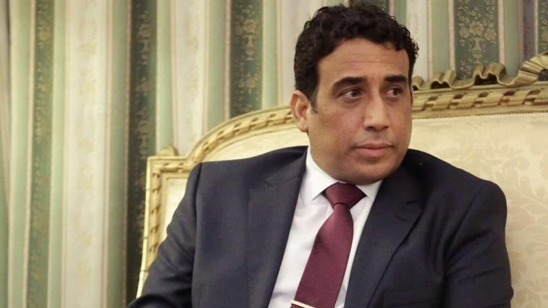 رئيس المجلس الرئاسي الليبي يتلقى اتصالا هاتفيا من السفير الأمريكي رئيس المجلس الرئاسي الليبي يتلقى اتصالا هاتفيا من السفير الأمريكي