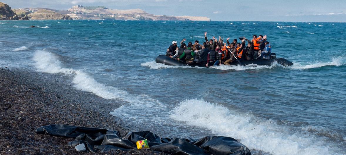 رغم مخاوف الانتهاكات.. الاتحاد الأوروبي يعاون ليبيا في اعتراض المهاجرين بالبحر
