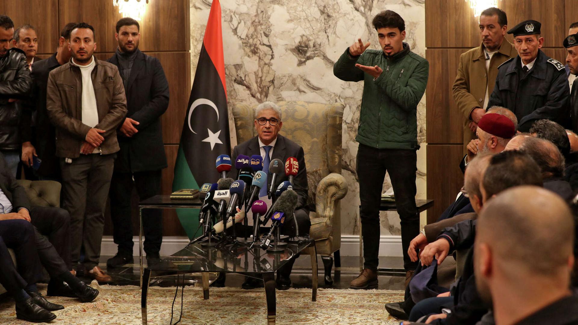 ليبيا... هل سيتغير المشهد السياسي بعد استلام القطراني مقاليد السلطة شرقي البلاد؟ ليبيا... هل سيتغير المشهد السياسي بعد استلام القطراني مقاليد السلطة شرقي البلاد؟