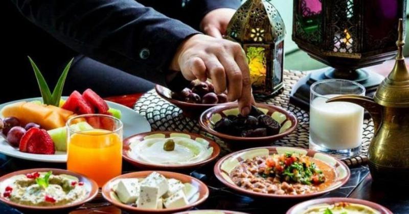 نصائح صحية أساسية عند تناول السحور نصائح صحية أساسية عند تناول السحور
