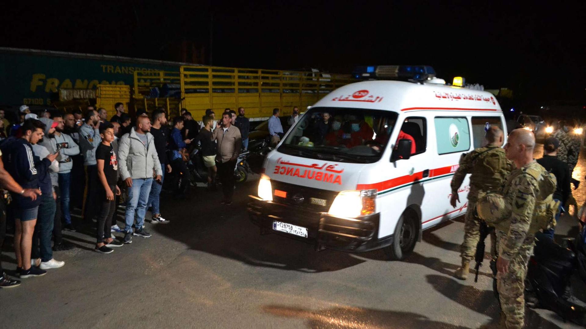 لبنان..العثور على جثث 8 مهاجرين بعد غرق زورق قبالة ميناء طرابلس لبنان..العثور على جثث 8 مهاجرين بعد غرق زورق قبالة ميناء طرابلس