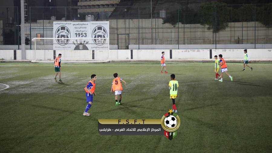 مدرب الاتحاد الفرعي طرابلس لكرة القدم للناشئين يختار 25 لاعبا مدرب الاتحاد الفرعي طرابلس لكرة القدم للناشئين يختار 25 لاعبا