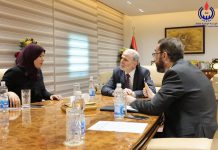 صنع الله يطلع على آليات التحقق من الصرف بشركة الواحة صنع الله يطلع على آليات التحقق من الصرف بشركة الواحة