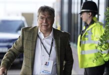 حزب العمال يدعو لتنحي مسؤول حكومي بريطاني لعلاقته مع باشاغا