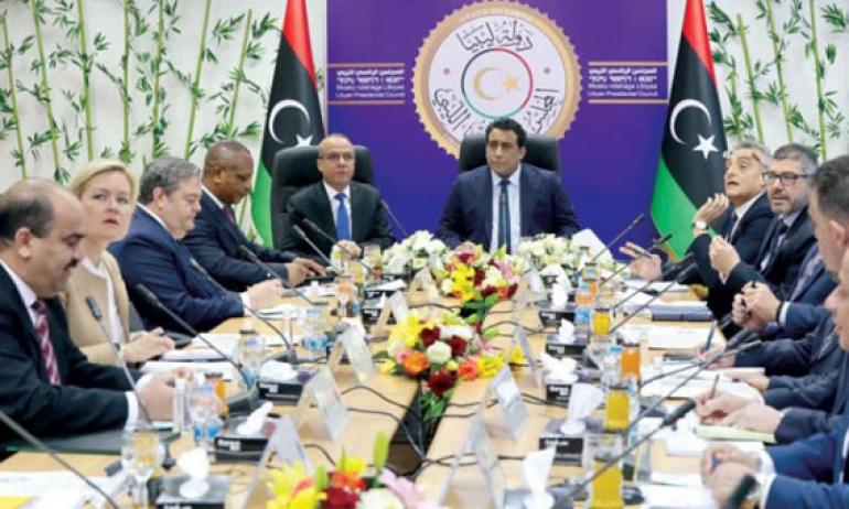 انسداد العملية السياسية يدفع إلى الخيارات البديلة انسداد العملية السياسية يدفع إلى الخيارات البديلة