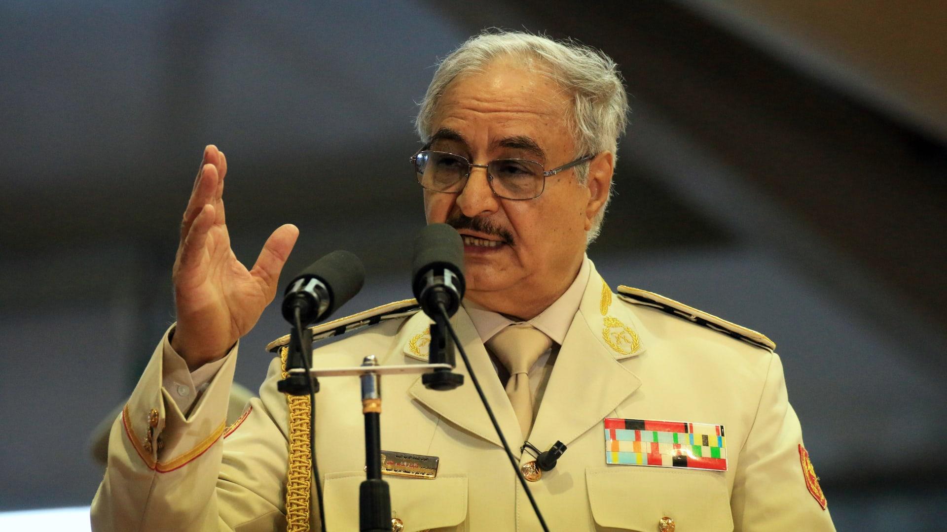أزمة ليبيا المتدهورة تنذر بالانزلاق إلى الحرب مجددا أزمة ليبيا المتدهورة تنذر بالانزلاق إلى الحرب مجددا