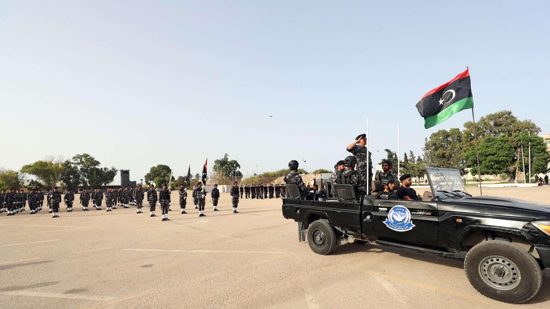 مصادر ليبية: حكومة الدبيية تؤجل تسليم مصادر ليبية: حكومة الدبيية تؤجل تسليم