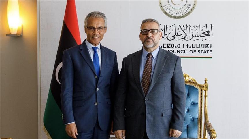 باريس تدعم التوافق بين مجلسي باريس تدعم التوافق بين مجلسي