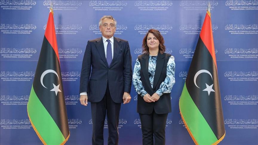 الدبيبة يستعد لاستقبال ميلوني وباشاغا يحذر من الدبيبة يستعد لاستقبال ميلوني وباشاغا يحذر من