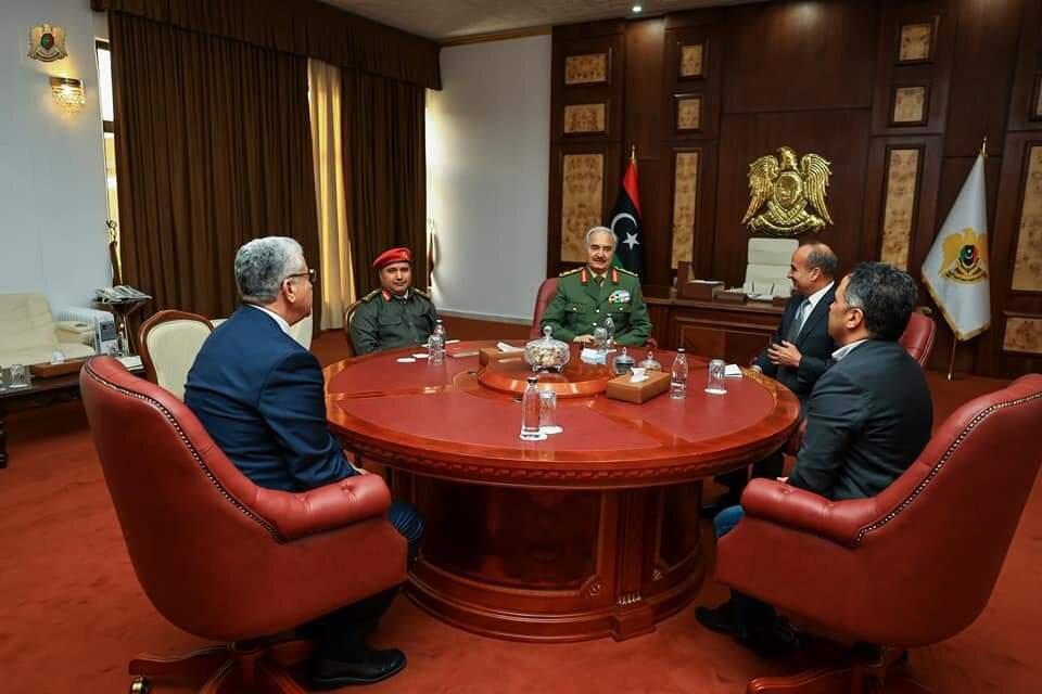 باشاغا يبحث مع حفتر الوجود العسكري الأجنبي والمسلح في ليبيا باشاغا يبحث مع حفتر الوجود العسكري الأجنبي والمسلح في ليبيا