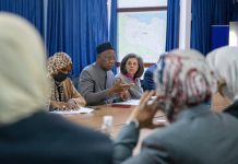 باتيلي يشجع الليبيات على حشد جهودهن دعماً لمسار الانتخابات باتيلي يشجع الليبيات على حشد جهودهن دعماً لمسار الانتخابات