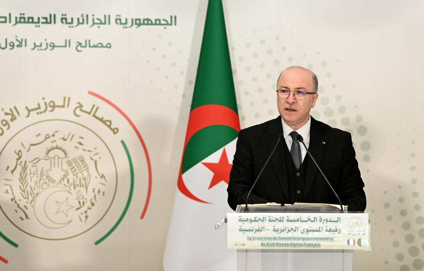 الجزائر تعلن إطلاق وكالة وطنية لتحلية مياه البحر الجزائر تعلن إطلاق وكالة وطنية لتحلية مياه البحر