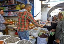 الغلاء يثقل سلة رمضان الغلاء يثقل سلة رمضان