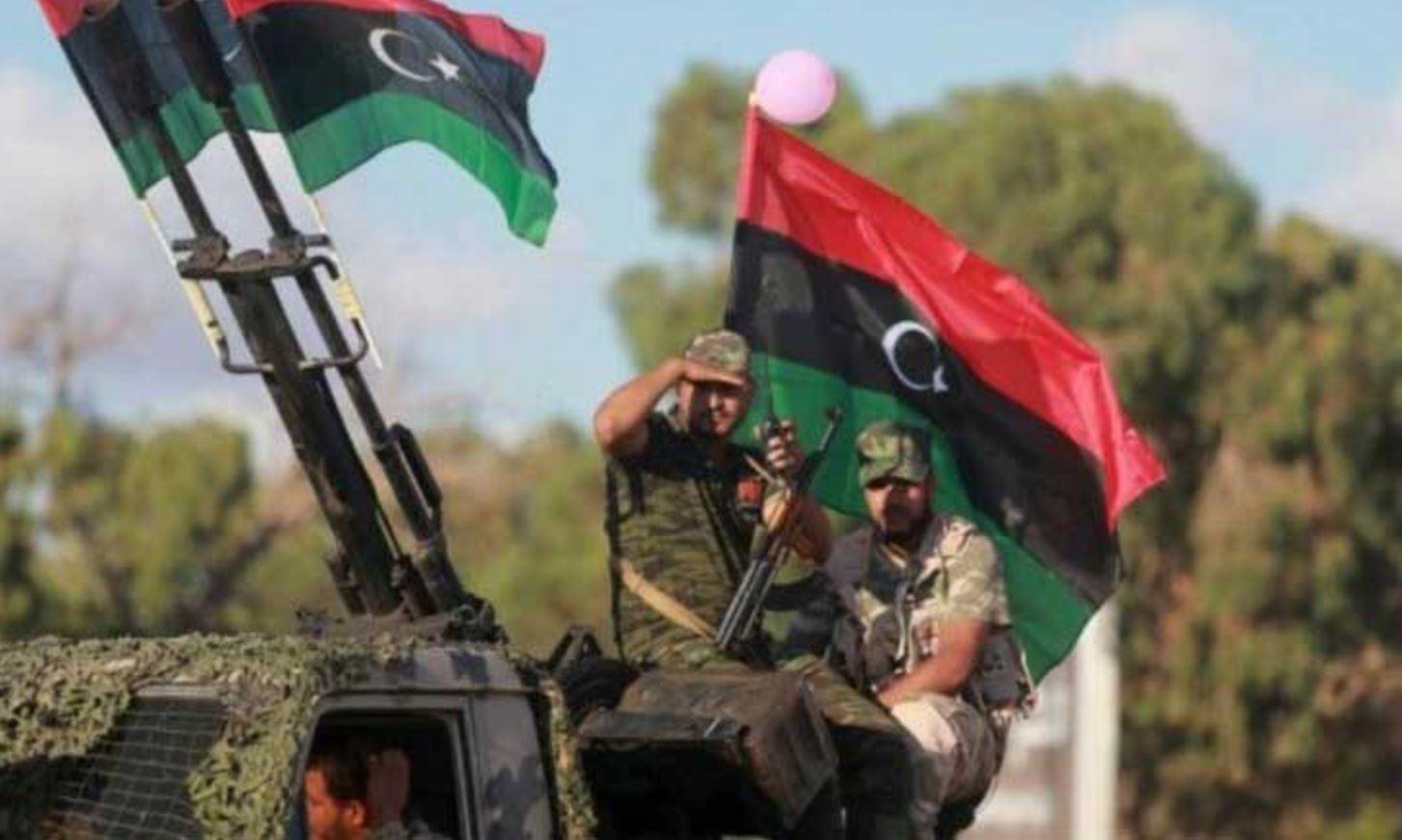 تشكيل غرف طوارئ وتكثيف الدوريات لحفظ الأمن في المناطق الحدودية مع السودان تشكيل غرف طوارئ وتكثيف الدوريات لحفظ الأمن في المناطق الحدودية مع السودان