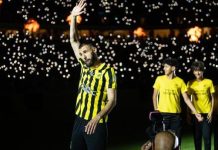 البطولة العربية وكبار النجوم.. الأندية فتحت خزائنها من أجل اللقب البطولة العربية وكبار النجوم.. الأندية فتحت خزائنها من أجل اللقب