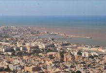 الهلال الأحمر الليبي: إخلاء درنة “خيار وراد” بسبب المخاطر الصحية الهلال الأحمر الليبي: إخلاء درنة "خيار وراد" بسبب المخاطر الصحية