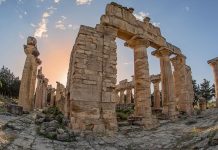 المعالم الأثرية مهددة.. الفيضانات انتهت ولكنّ آثارها باقية المعالم الأثرية مهددة.. الفيضانات انتهت ولكنّ آثارها باقية