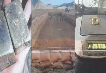 الذّهب الليبي يسيل لعاب الأجانب.. إيقاف صينيين بتهمة “التنقيب” الذّهب الليبي يسيل لعاب الأجانب.. إيقاف صينيين بتهمة “التنقيب”