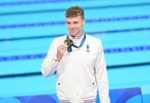 ليون مارشان إمبراطور السباحة في باريس.. 4 ذهبيات وأرقام قياسية ليون مارشان إمبراطور السباحة في باريس.. 4 ذهبيات وأرقام قياسية