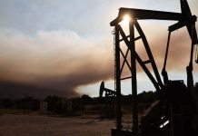 وسط توقعات بعودة النفط الليبي.. انخفاض أسعار النفط عالميا بأكثر من 4% وسط توقعات بعودة النفط الليبي.. انخفاض أسعار النفط عالميا بأكثر من 4%