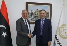 الحويج يدعو الشركات الألمانية للمشاركة في خطة الإعمار الحويج يدعو الشركات الألمانية للمشاركة في خطة الإعمار