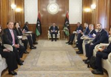 بعد إغلاق 6 سنوات.. الاتفاق على إعادة افتتاح مكتب البنك الدولي بعد إغلاق 6 سنوات.. الاتفاق على إعادة افتتاح مكتب البنك الدولي