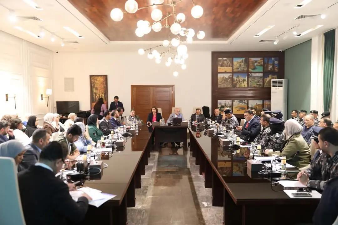 مناقشة دور الإعلام للحدّ من آثار المعلومات المضللة على الانتخابات مناقشة دور الإعلام للحدّ من آثار المعلومات المضللة على الانتخابات