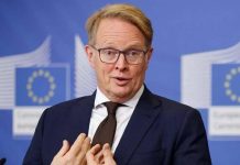 وكالة فرونتكس: نتمنى عدم إعادة المهاجرين إلى ليبيا لكننا “بلا خيار” وكالة فرونتكس: نتمنى عدم إعادة المهاجرين إلى ليبيا لكننا “بلا خيار”