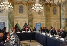 وفد حكومي يبحث بواشنطن عودة شركات أمريكية للاستثمار في البلاد وفد حكومي يبحث بواشنطن عودة شركات أمريكية للاستثمار في البلاد