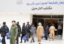 ليبيا تعيد 175 مهاجرا غير نظامي إلى تشاد ليبيا تعيد 175 مهاجرا غير نظامي إلى تشاد