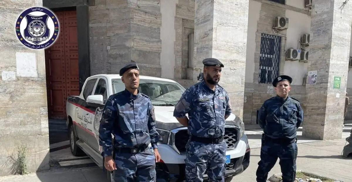 تعزيزات أمنية مشددة لتأمين المظاهرات في ميدان الشهداء تعزيزات أمنية مشددة لتأمين المظاهرات في ميدان الشهداء